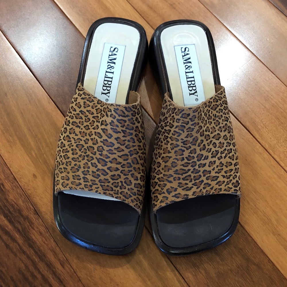 Sam & Libby Leopard Print Flip Flops